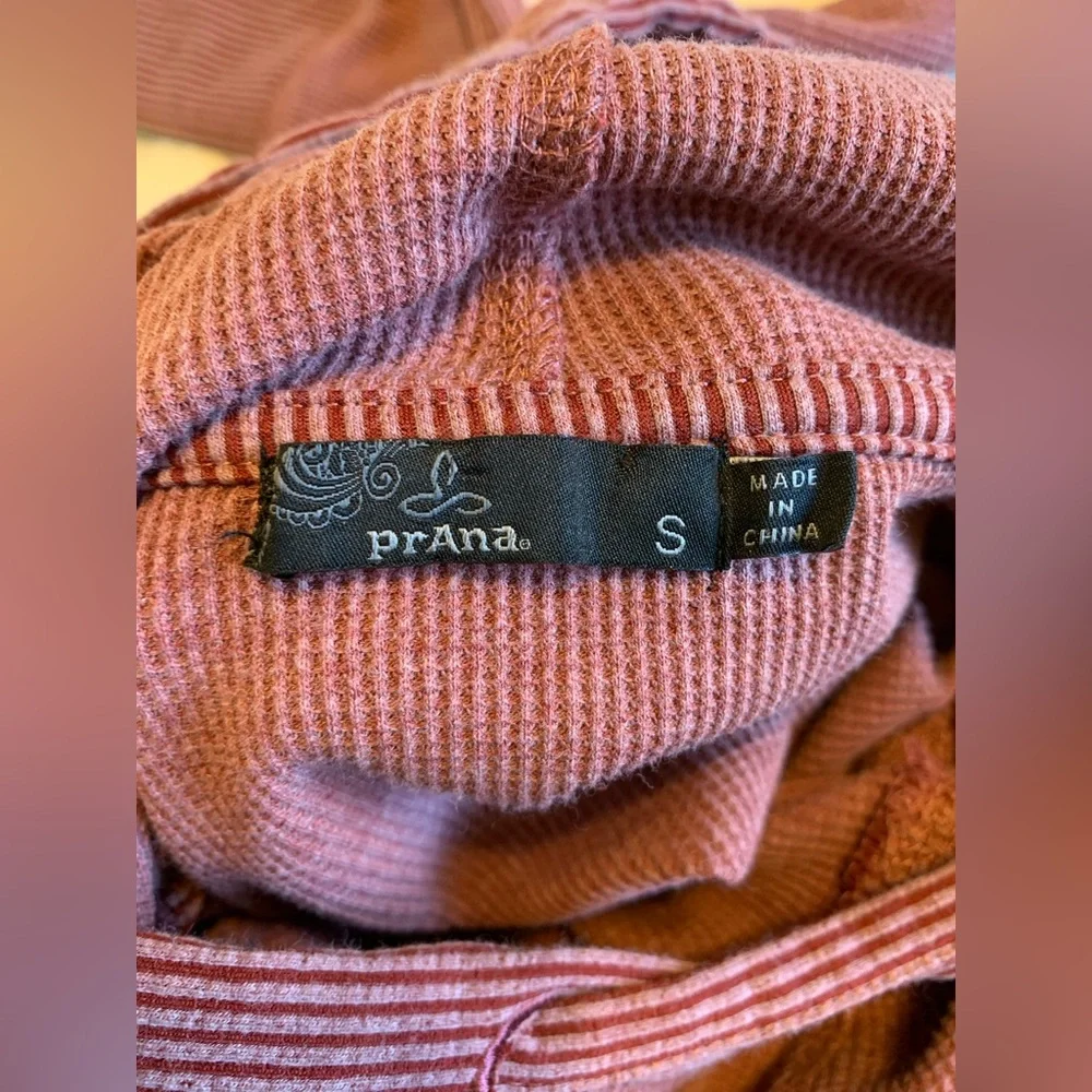 Prana Heathered Red Ribbed ORGANIC COTTON pullover Hoodie Top size S - Picture 5 of 5